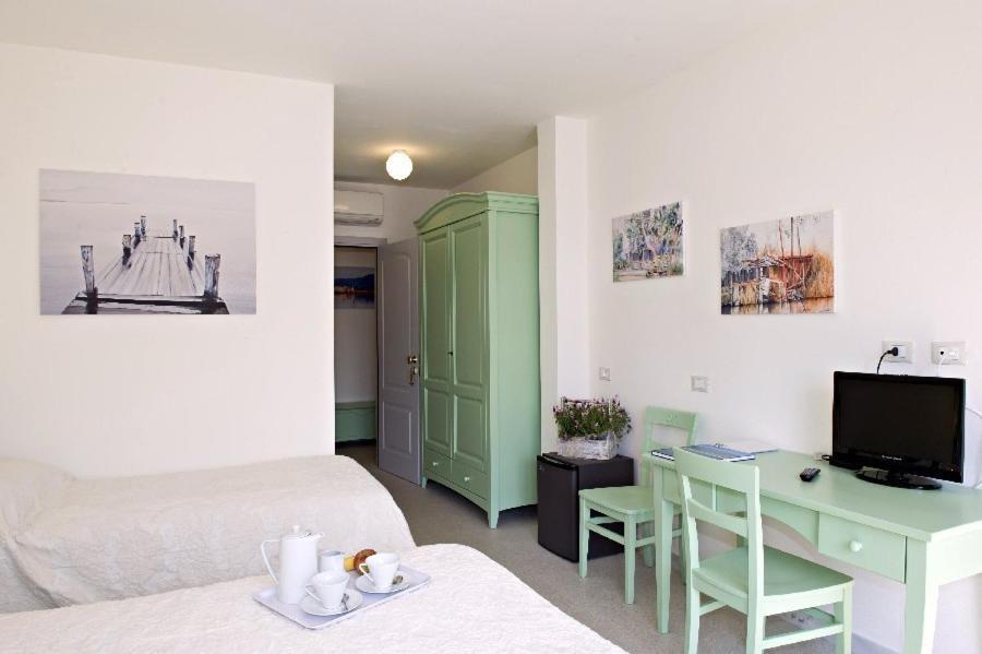 Liu B&B Torre del Lago Puccini Zimmer foto